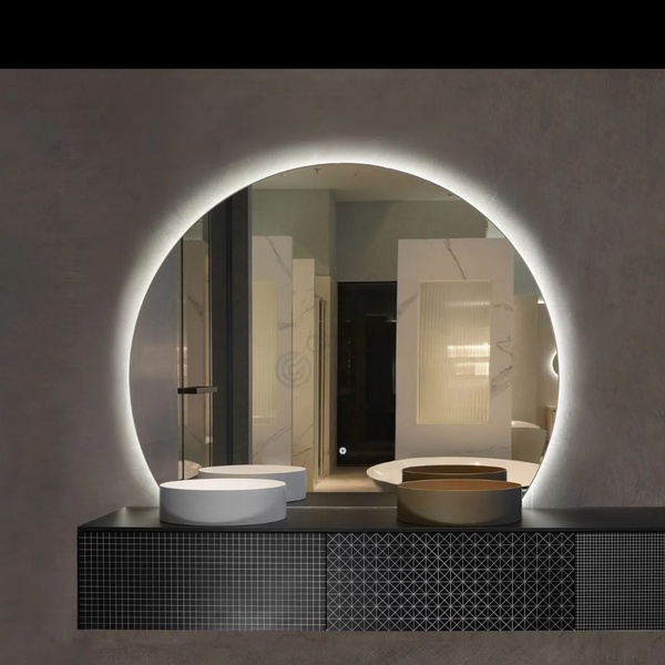 Kartell Eclipse 800x700mm Mirror